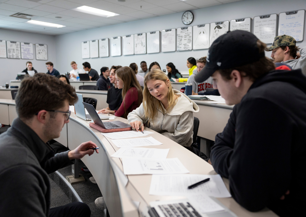 Colleges & Departments